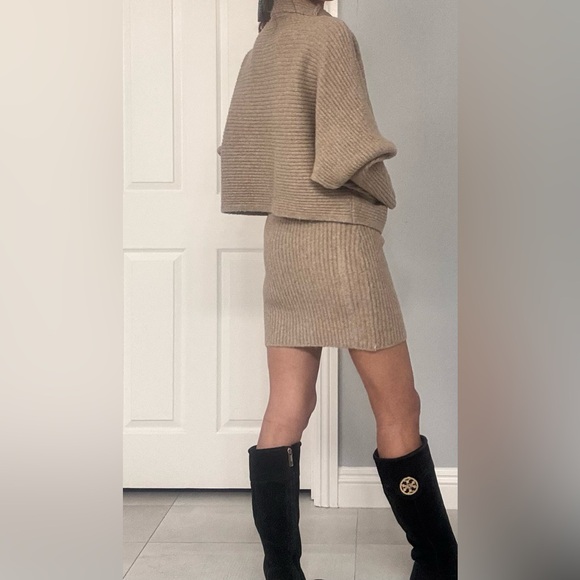 Stylish Tan Knit Sweater and Mini Skirt - Picture 4 of 9